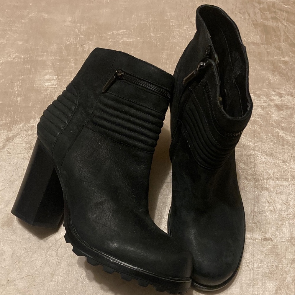 Sam Edelman Fowler Black Leather Quilted Moto Boot - Picture 2 of 7